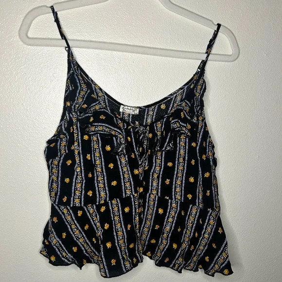 Free People black floral ruffle tank top - Picture 3 of 6